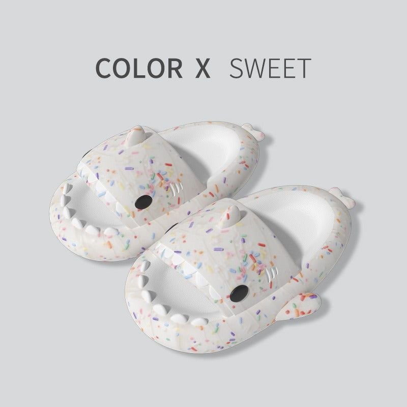 Women Heart Pattern Cartoon Shark Shape Single Band EVA Slippers Platform Cartoon Beach Sandals Woman Shoes