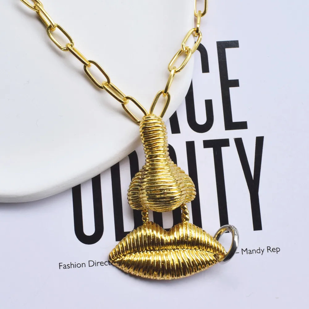 Baroque Style Exaggerated Lips Design Dangle Earrings For Women  Jewelry Vintage Ethnic Statement Earrings Accessories