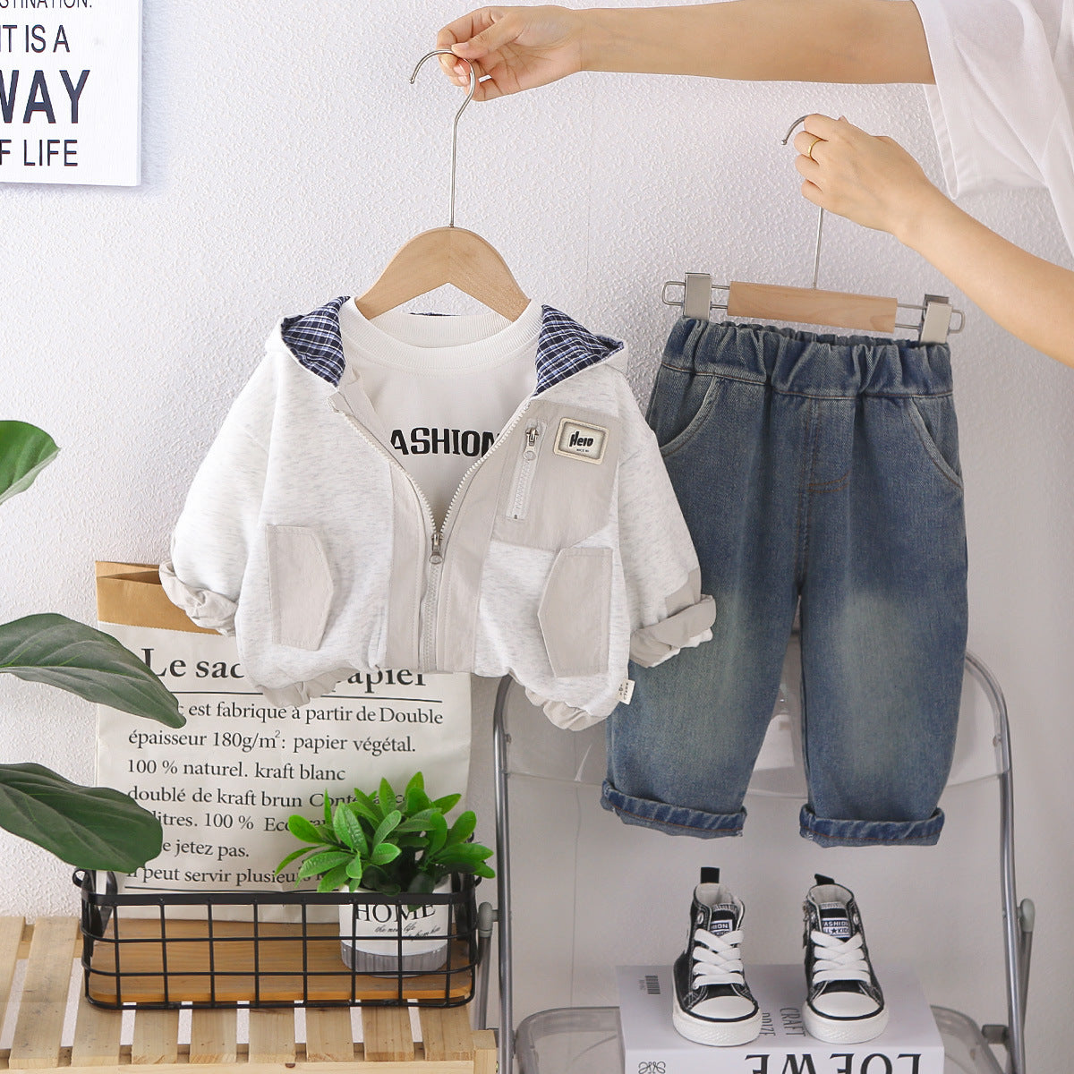 Baby autumn casual hooded long sleeved three piece set