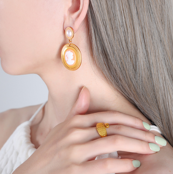 Baroque imitation pearl oval portrait metallic earrings women fashion trend titanium steel gold plated earrings accessories