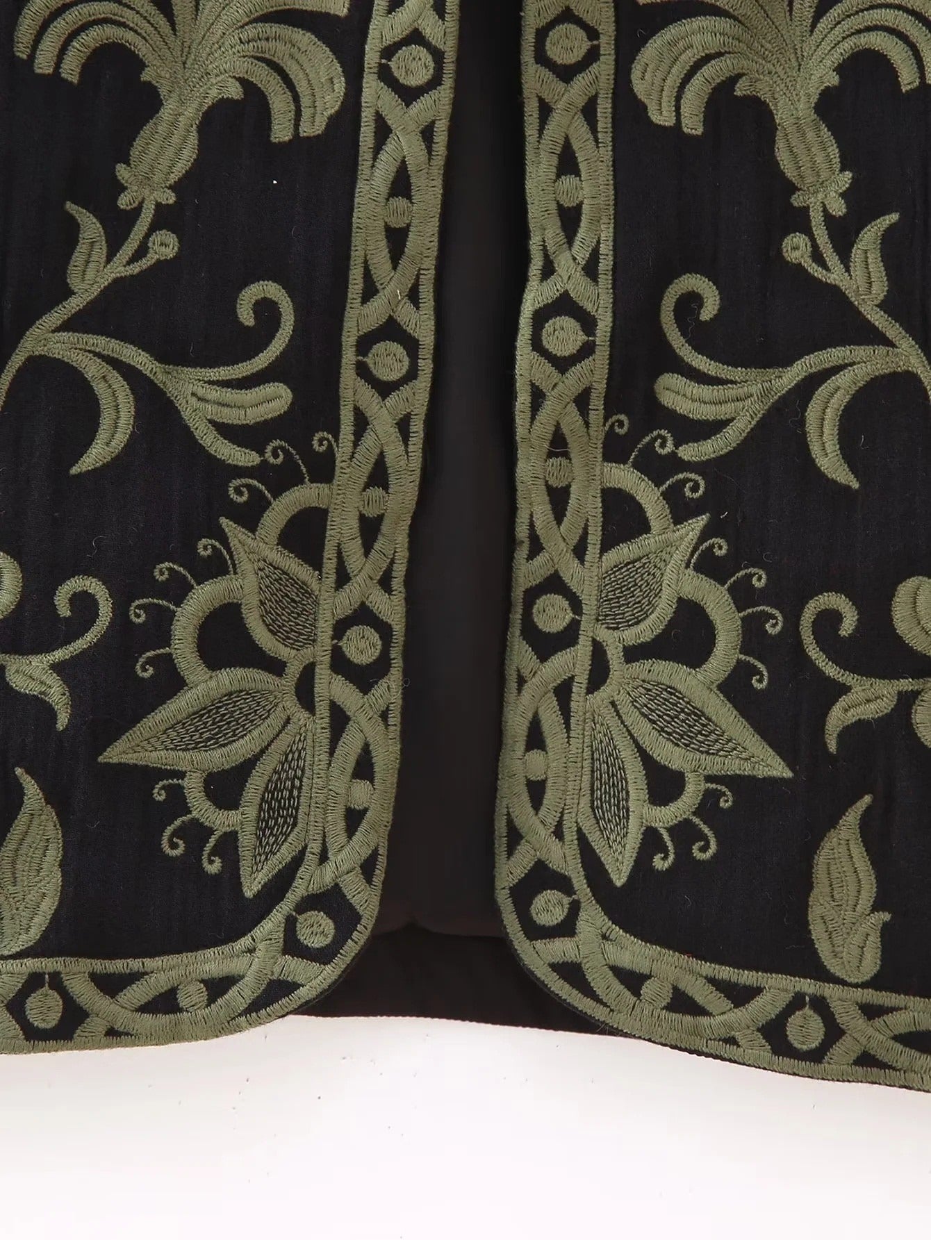 New autumn women clothing round neck embroidered short vest