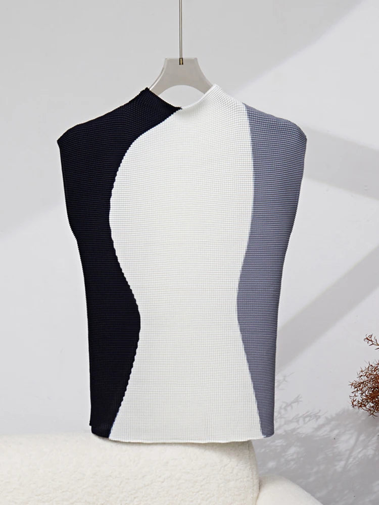 Contrast Color Pleated T-shirt For Women Round Neck Sleeveless Slim Designer Tops Female Clothing