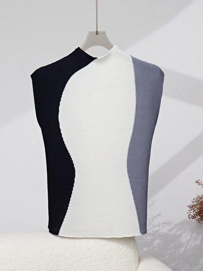Contrast Color Pleated T-shirt For Women Round Neck Sleeveless Slim Designer Tops Female Clothing