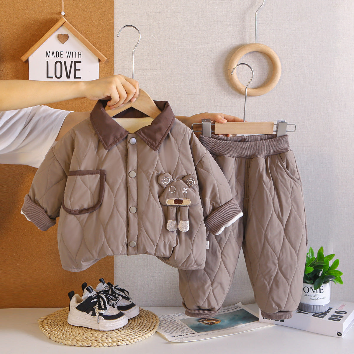 Two piece set of thick warm cotton clothes for children and boys in winter